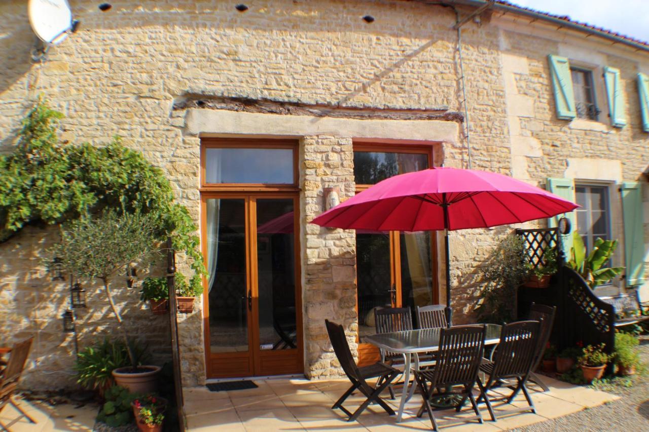 La Pommeraie Nantille Exterior photo