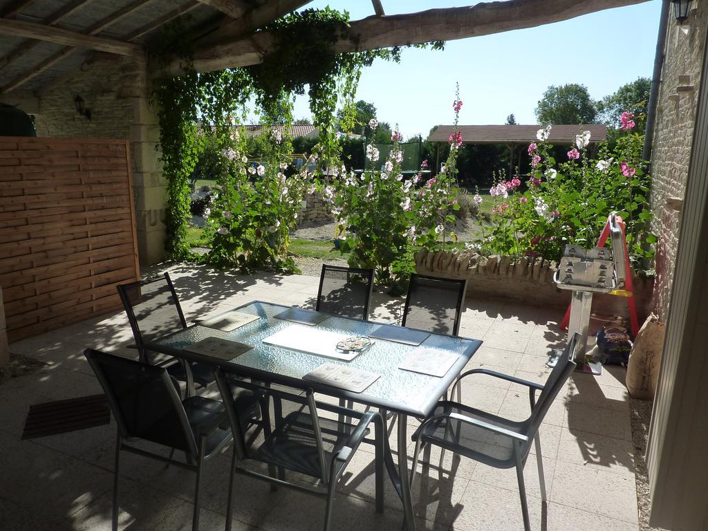 La Pommeraie Nantille Exterior photo